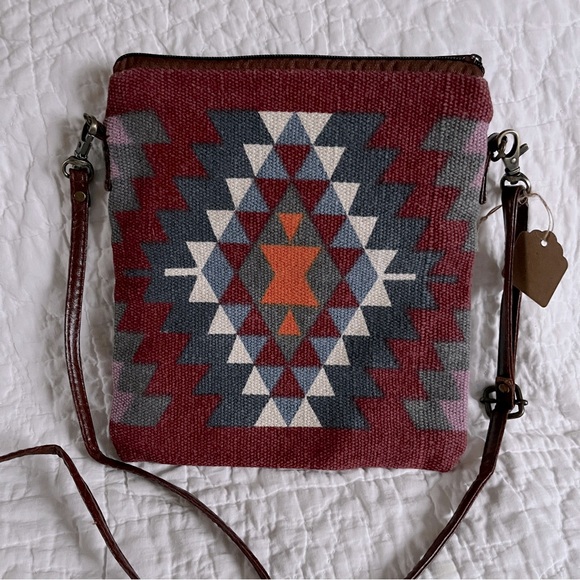 Indians Aztec Tribal Native Navajo American Print Crossbody Bags
